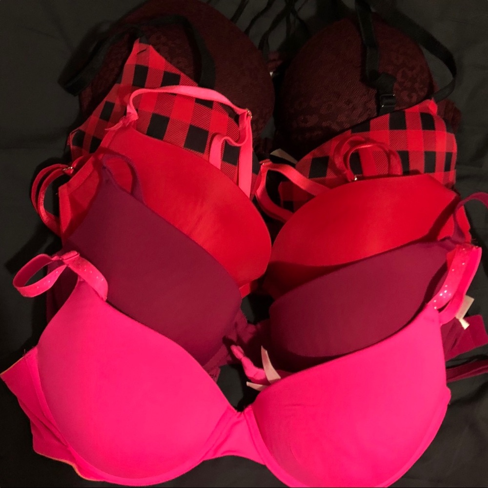 ✨ 5 PINK and Victoria’s Secret Bras